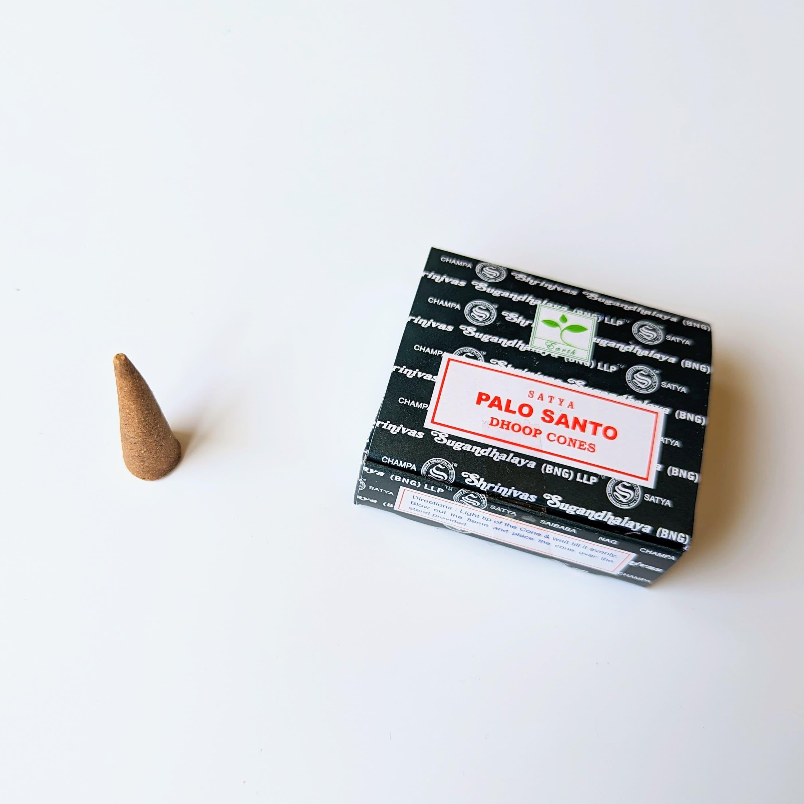 Incense Palo Santo - Satya | Box of 12 cones including holder-0